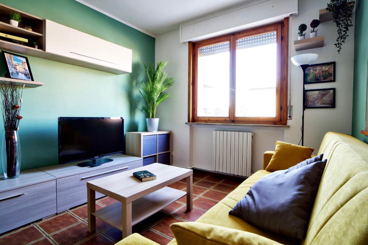 Casa Zoe Apartment Free Parking,Self Check In & Free Wi Fi Πάρμα Εξωτερικό φωτογραφία