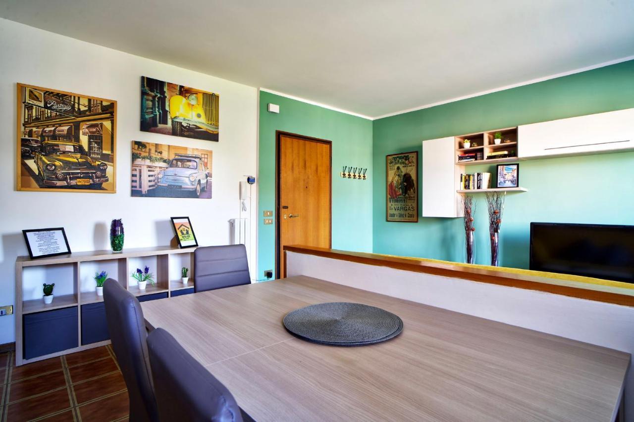 Casa Zoe Apartment Free Parking,Self Check In & Free Wi Fi Πάρμα Εξωτερικό φωτογραφία