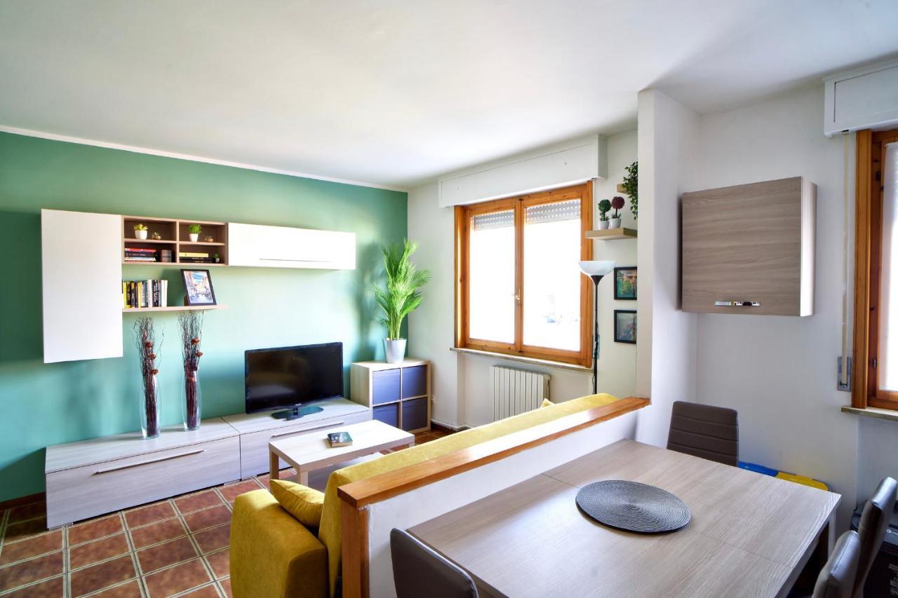 Casa Zoe Apartment Free Parking,Self Check In & Free Wi Fi Πάρμα Εξωτερικό φωτογραφία